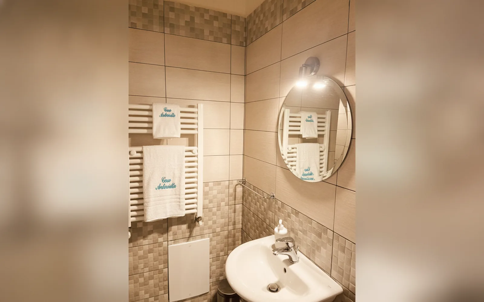 Camera con bagno privato — Casa Vivienne,  (Campania) (foto 42)