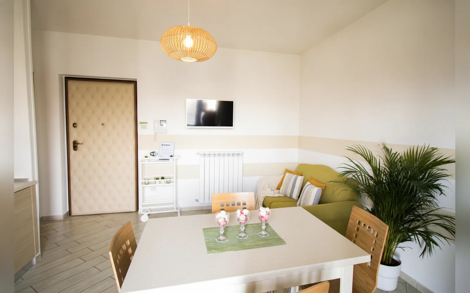 Esterni di Casa Vivienne,  (Campania) (foto 5)